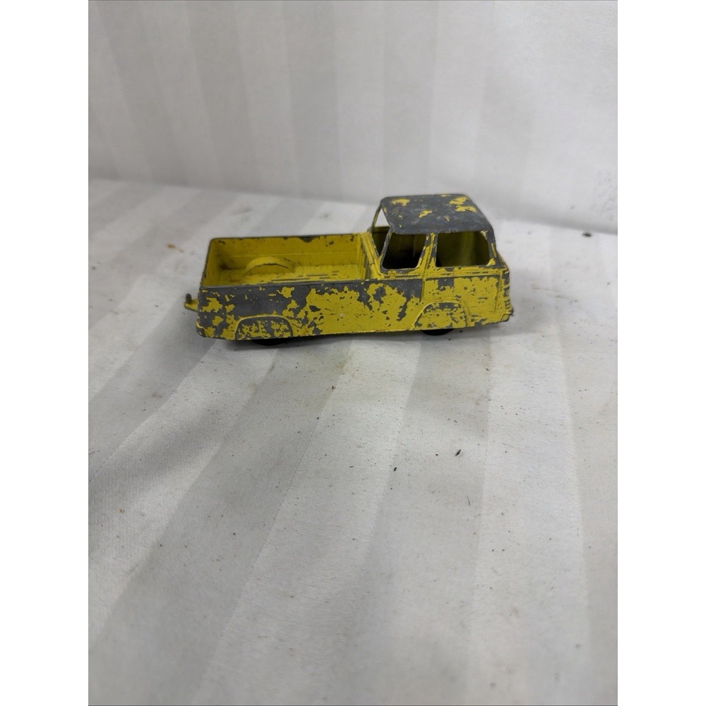 Rare‎ vintage 5"  Tootsietoy Chicago 24